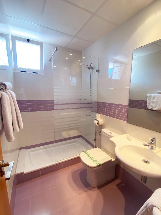 Habitaciones Camping Ferrer Пеніскола Екстер'єр фото